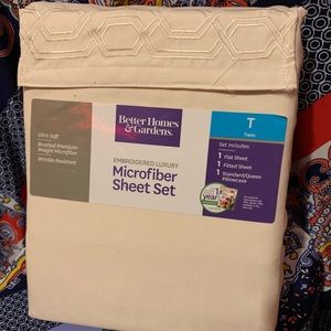 BHG Twin Sheet Set